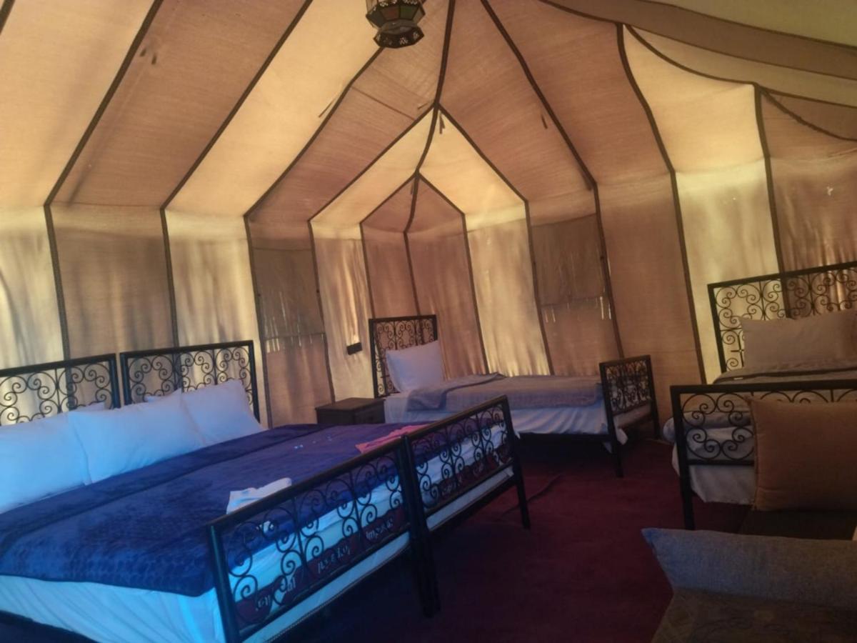 Holiday Desert Camp 메르주가 외부 사진
