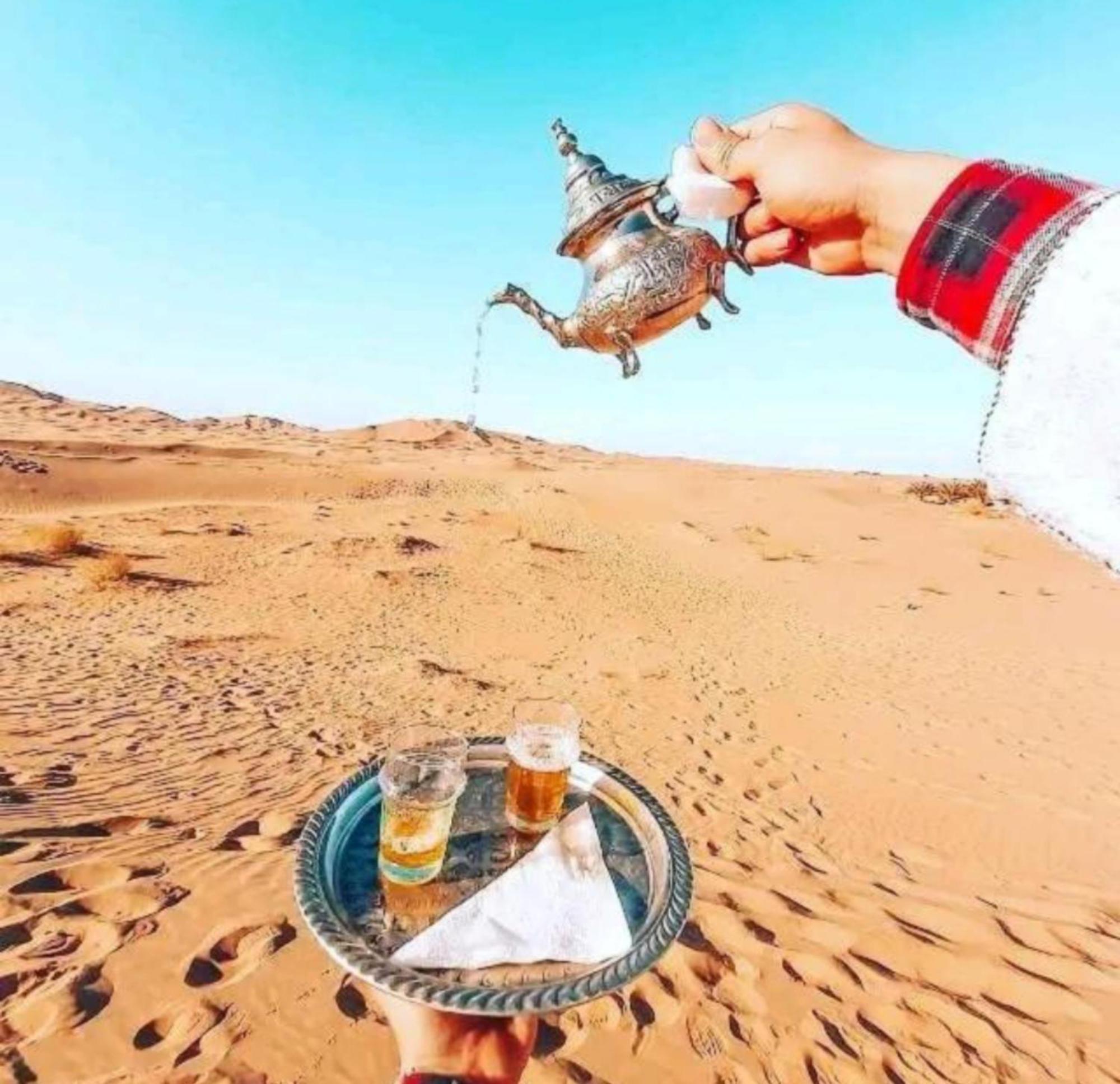 Holiday Desert Camp 메르주가 외부 사진